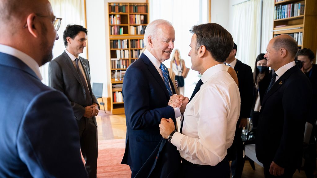 Emmanuel Macron (Präsident Frankreich) und Joe Biden (Präsident USA).