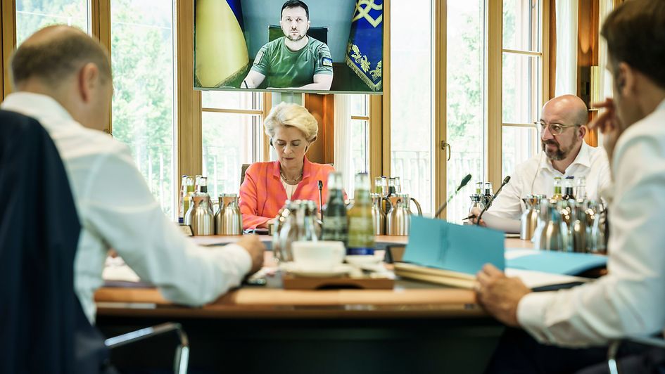 G7 consultations on the Russian war of aggression against Ukraine: Ukrainian President Zelensky participated in the Summit in Elmau via video link.