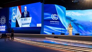 Bundeskanzler Olaf Scholz spricht bei der Weltklimakonferenz COP27