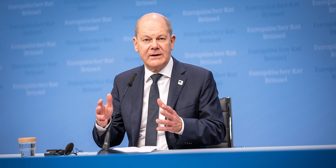 Federal Chancellor Olaf Scholz at the press conference concluding the EU Council meeting in Brussels.