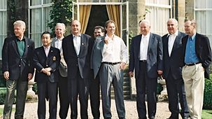 Treffen der G8- Staats- und Regierungschefs im Garten des Landsitzes Weston Park